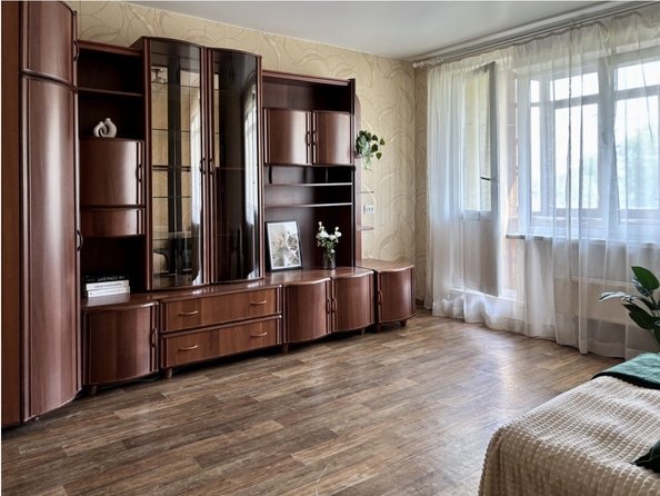
  Продается 2-комн. квартира, 48.5 м², Академическая ул, д. 22
. Фото 2.