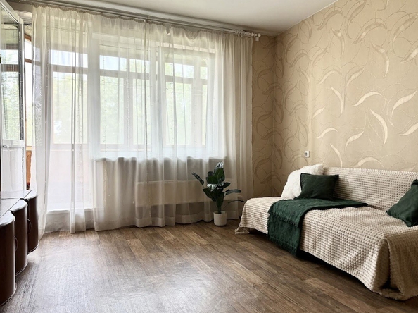 
  Продается 2-комн. квартира, 48.5 м², Академическая ул, д. 22
. Фото 4.
