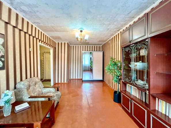 
  Продается 1-комн. квартира, 32.2 м², Баумана ул, д. 242
. Фото 4.