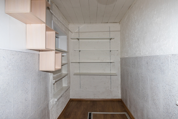 
  Продается 2-комн. квартира, 39 м², Киевская ул, д. 21
. Фото 6.