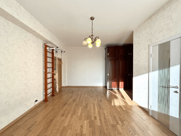 
  Продается 3-комн. квартира, 159 м², Гагарина б-р, д. 68В
. Фото 21.