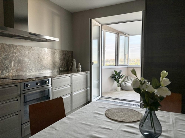 
  Продается 2-комн. квартира, 68 м², Лермонтова ул, д. 335Б
. Фото 31.