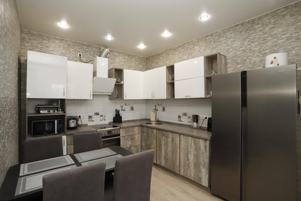 
  Продается 3-комн. квартира, 77 м², Рябикова б-р, д. 98
. Фото 1.