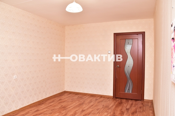 
  Продается 3-комн. квартира, 60.8 м², Победы (Центральный ж/р) б-р, д. 6
. Фото 8.