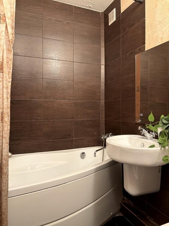 
  Продается 2-комн. квартира, 45.2 м², Гершевича пер, д. 1
. Фото 18.