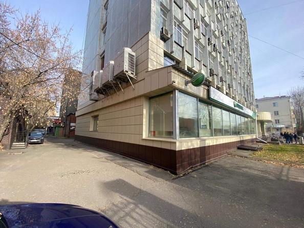 
  Продается офис, 598.1 м², Дзержинского ул
. Фото 1.