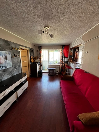 
  Продается 3-комн. квартира, 49 м², 6 мкр, д. 6
. Фото 6.