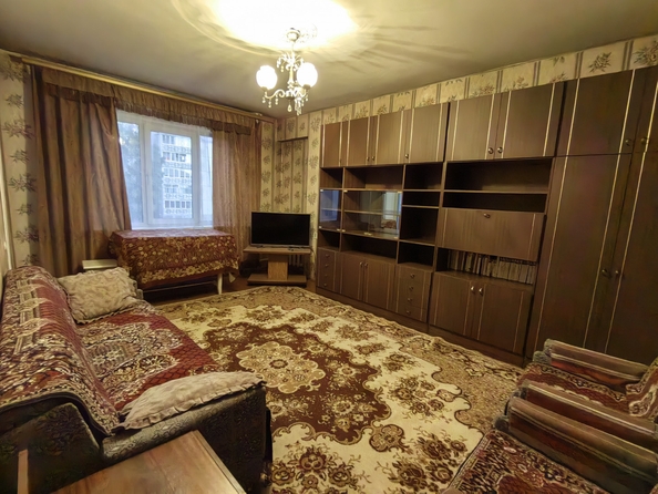 
  Продается 3-комн. квартира, 64 м², 18 мкр, д. 4
. Фото 4.