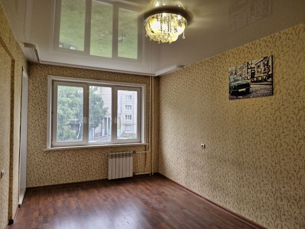 
  Продается 3-комн. квартира, 59.4 м², 17 мкр, д. 3
. Фото 1.