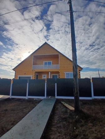 
  Продается дом, 230 м², село Урик
. Фото 1.