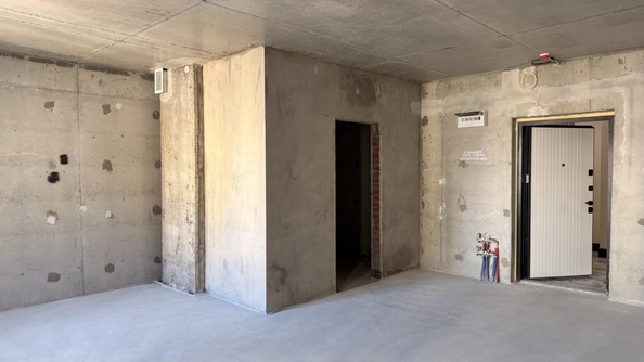 
  Продается 1-комн. квартира 44 м², в ЖК Семья, 3 очередь, б/с 6. Фото 3.