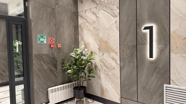 
  Продается 1-комн. квартира 44 м², в ЖК Семья, 3 очередь, б/с 6. Фото 20.