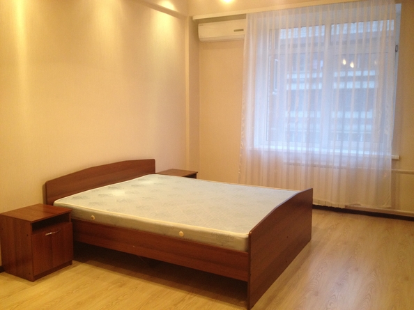
  Сдам 3-комн. квартиру 97 м². Фото 8.