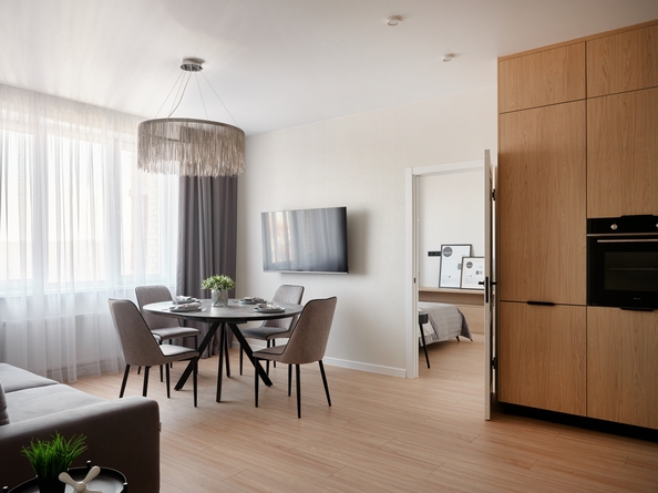 
  Продается 4-комн. квартира 80.8 м², в ЖК Квартал Стрижи, 3 очередь, дом 1. Фото 2.