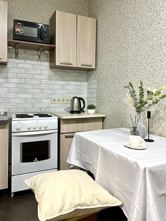 
  Продается 1-комн. квартира 26.8 м², в ЖК Изумруд, 1 очередь, б/с 1, 2, 3. Фото 15.