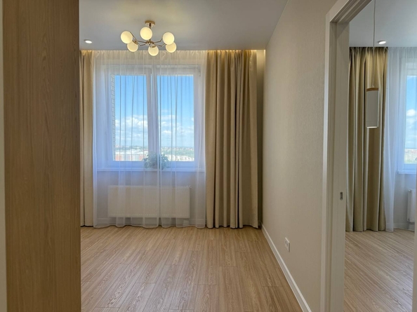 
  Продается 2-комн. квартира 54.2 м², в ЖК Квартал Стрижи, 3 очередь, дом 1. Фото 3.