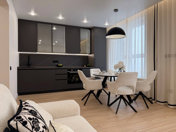 
  Продается 3-комн. квартира 72.5 м², в ЖК Стрижи Сити, блок-секции 6,7. Фото 2.