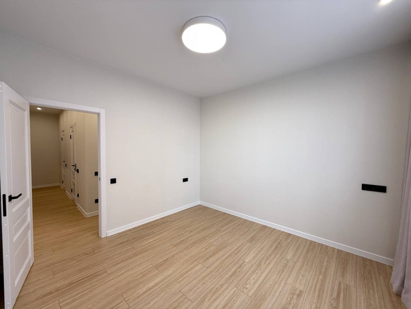 
  Продается 4-комн. квартира 78.1 м², в ЖК Квартал Стрижи, 3 очередь, дом 1. Фото 6.