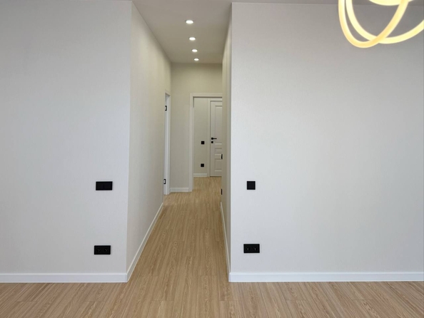
  Продается 4-комн. квартира 78.1 м², в ЖК Квартал Стрижи, 3 очередь, дом 1. Фото 16.