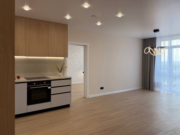 
  Продается 3-комн. квартира 58 м², в ЖК Стрижи Сити, блок-секции 6,7. Фото 7.
