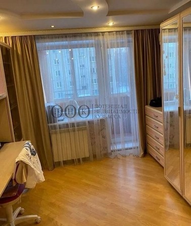 
   Продам 3-комнатную, 65 м², Радищева ул, 6

. Фото 10.