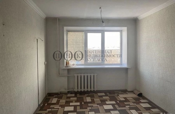 
   Продам 1-комнатную, 17 м², Красноармейская - Дзержинского тер, 114

. Фото 2.
