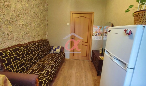 
   Продам 4-комнатную, 61.3 м², Сергея Тюленина ул, 1Б

. Фото 7.