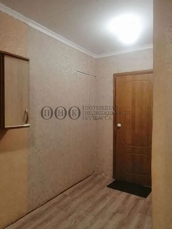 
   Продам 1-комнатную, 16.8 м², Московский - Комсомольский тер, 25

. Фото 2.