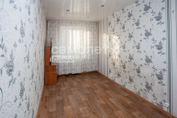 
   Продам 3-комнатную, 58.7 м², Гагарина тер, 142

. Фото 2.