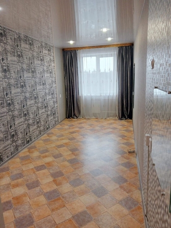 
   Продам 1-комнатную, 18.2 м², Ворошилова (Карат) тер, 17А

. Фото 3.