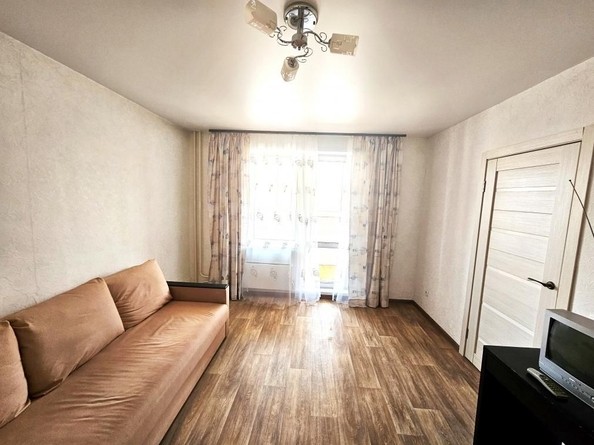 
   Продам 1-комнатную, 36 м², Юрия Смирнова пер, 27

. Фото 6.