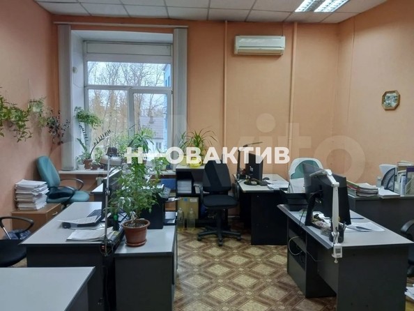 
   Продам офис, 248 м², Невского (Куйбышевский р-н) ул, 1

. Фото 14.