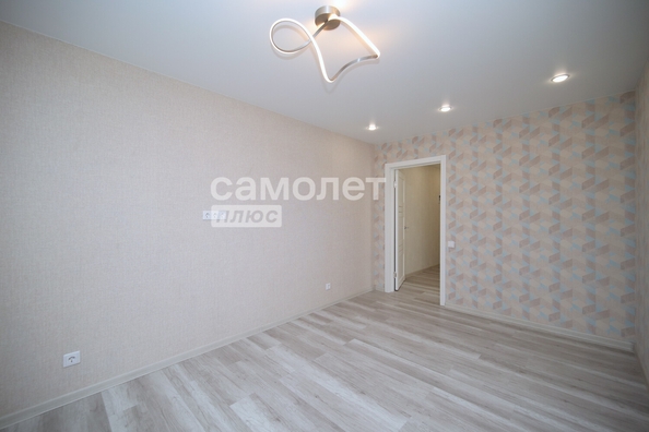 
   Продам 2-комнатную, 41 м², Сибиряков-Гвардейцев ул, 12

. Фото 11.