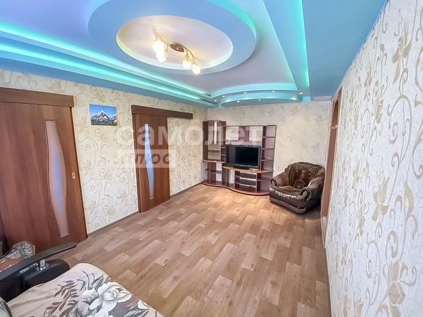 
   Продам 3-комнатную, 61.6 м², Дзержинского ул, 18

. Фото 10.