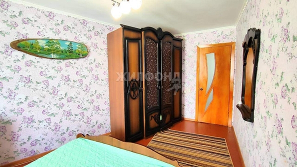 
   Продам 4-комнатную, 75.5 м², Дзержинского ул, 24

. Фото 1.