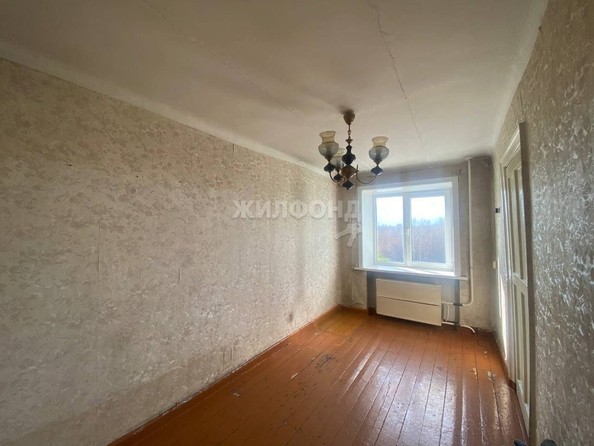 
   Продам 2-комнатную, 44.9 м², Пушкина пл, 176

. Фото 1.