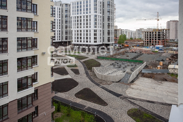 
   Продам 3-комнатную, 58 м², Дружбы ул, 30/4

. Фото 2.