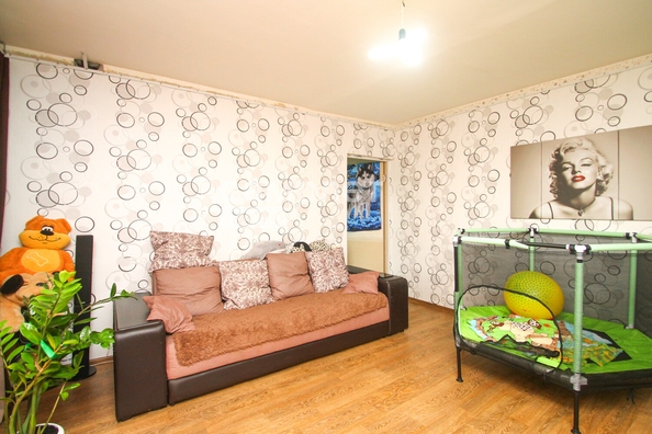 
  Продается 3-комн. квартира, 63 м², Беломорский 1-й пер, д. 7
. Фото 4.