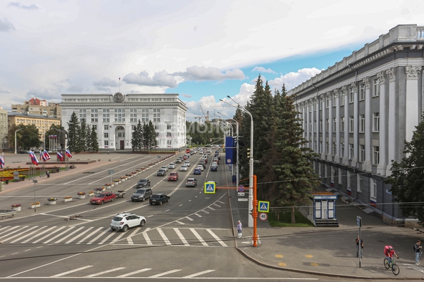 
  Продается офис, 76.9 м², 50 лет Октября ул, д. 1
. Фото 3.