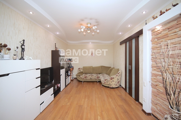 
   Продам 2-комнатную, 43 м², Радищева ул, 17А

. Фото 3.