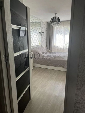 
   Продам 3-комнатную, 57.7 м², Волгоградская ул, 11

. Фото 2.