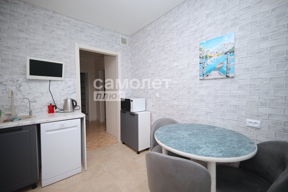 
  Продается 4-комн. квартира, 79.1 м², Марковцева ул, д. 24
. Фото 9.