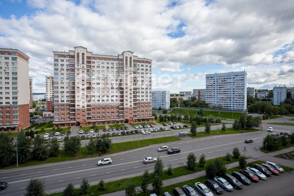 
  Продается 3-комн. квартира, 87.6 м², Волгоградская ул, д. 1
. Фото 27.