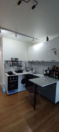 
   Продам 1-комнатную, 18 м², Гагарина ул, 149

. Фото 2.