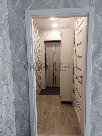 
   Продам 3-комнатную, 48 м², Ворошилова (Карат) тер, 4

. Фото 9.