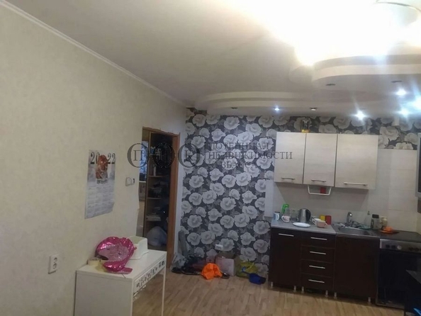 
   Продам 2-комнатную, 67 м², Дружбы ул, 17

. Фото 6.