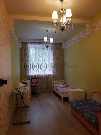 
   Продам 3-комнатную, 72.6 м², Весенняя тер, 18

. Фото 9.