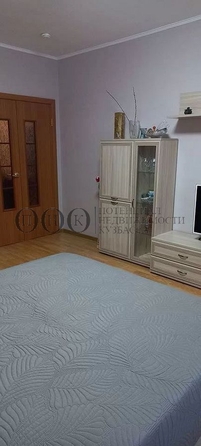 
   Продам 1-комнатную, 40.8 м², Терешковой (АВТО) тер, 18В

. Фото 1.