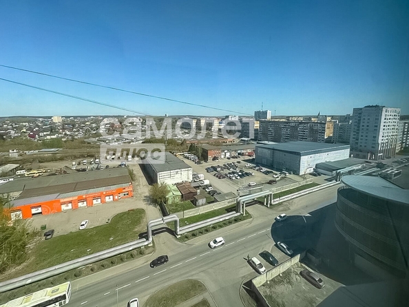 
   Продам 4-комнатную, 138.5 м², Свободы тер, 3

. Фото 6.