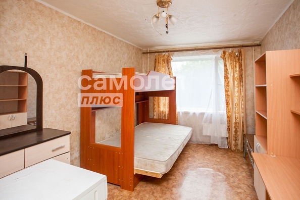 
   Продам 1-комнатную, 16.9 м², Строителей б-р, 52

. Фото 6.